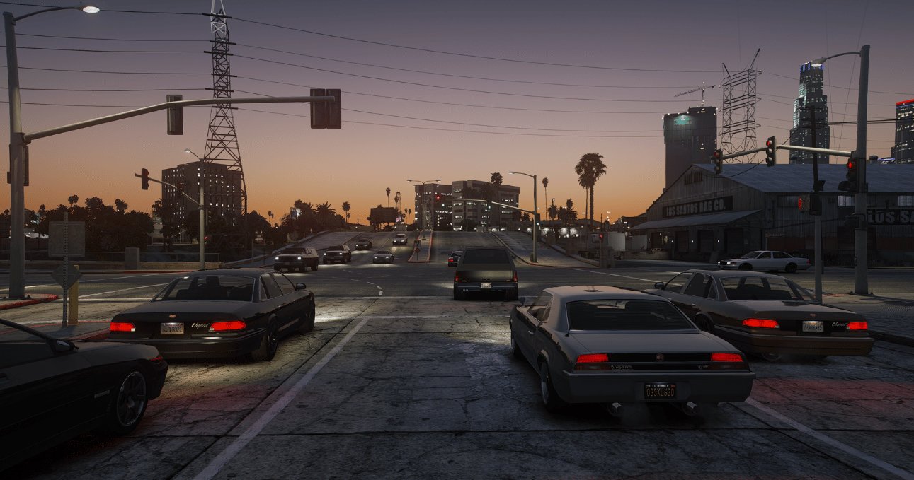 Traffic at a Los Santos junction at dusk